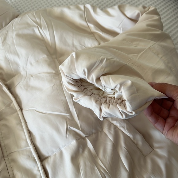 PUFFER JACKET 🧥 NWOT - Picture 6 of 10